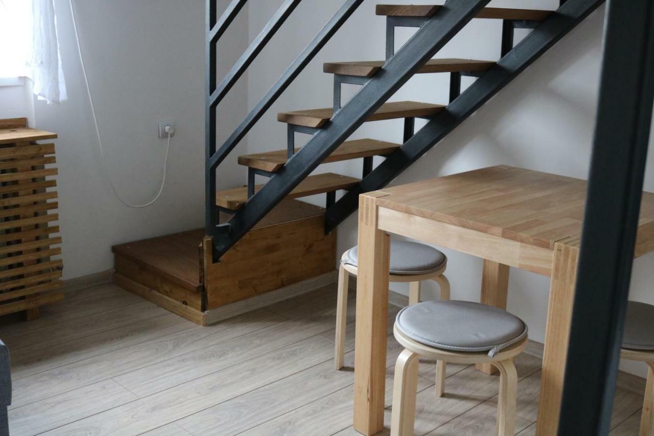Apartment F6 Osijek Buitenkant foto