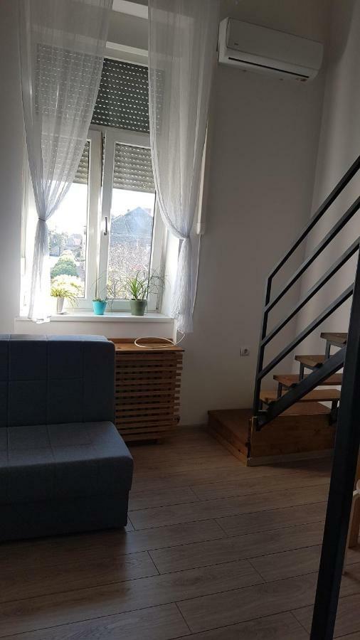 Apartment F6 Osijek Buitenkant foto
